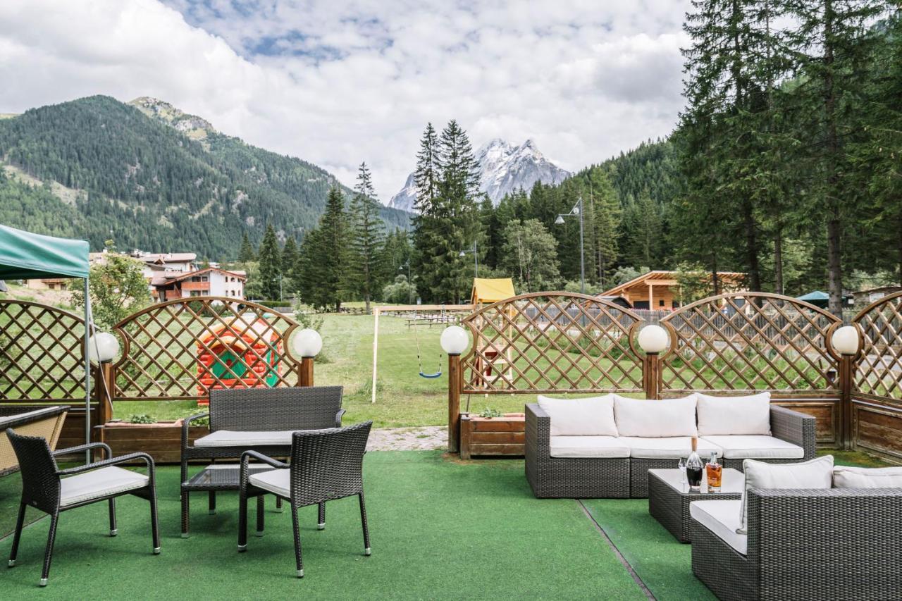 Chalet Pineta Relax Location Канацеи Экстерьер фото