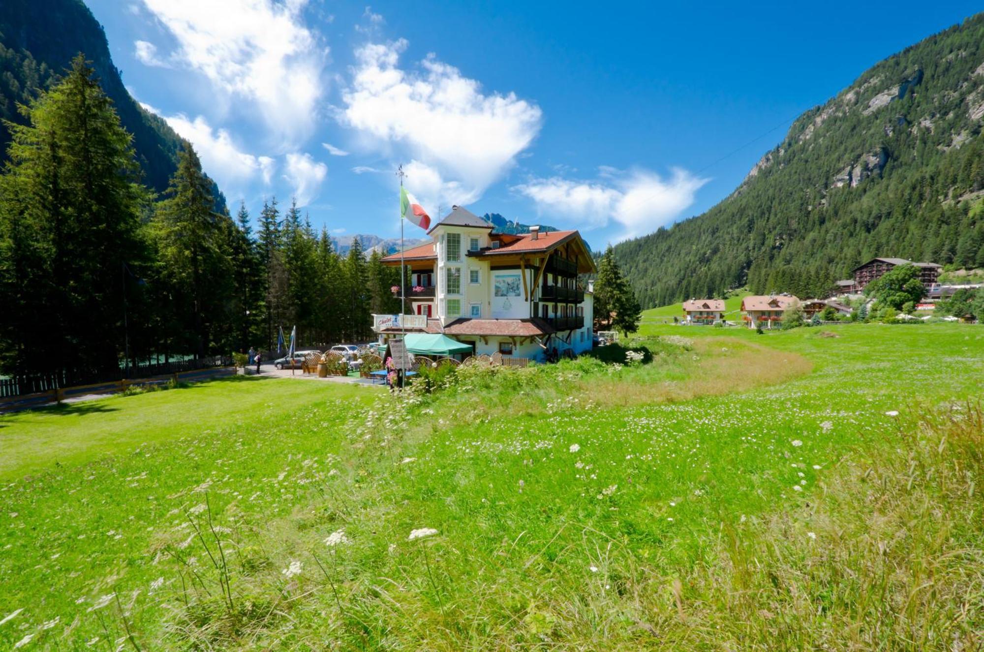 Chalet Pineta Relax Location Канацеи Экстерьер фото